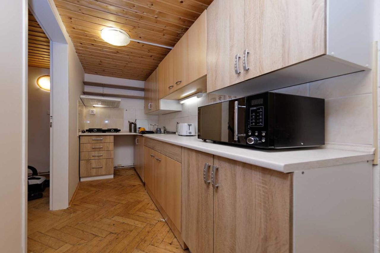 Apartment Lublanska 48 Prague Ngoại thất bức ảnh