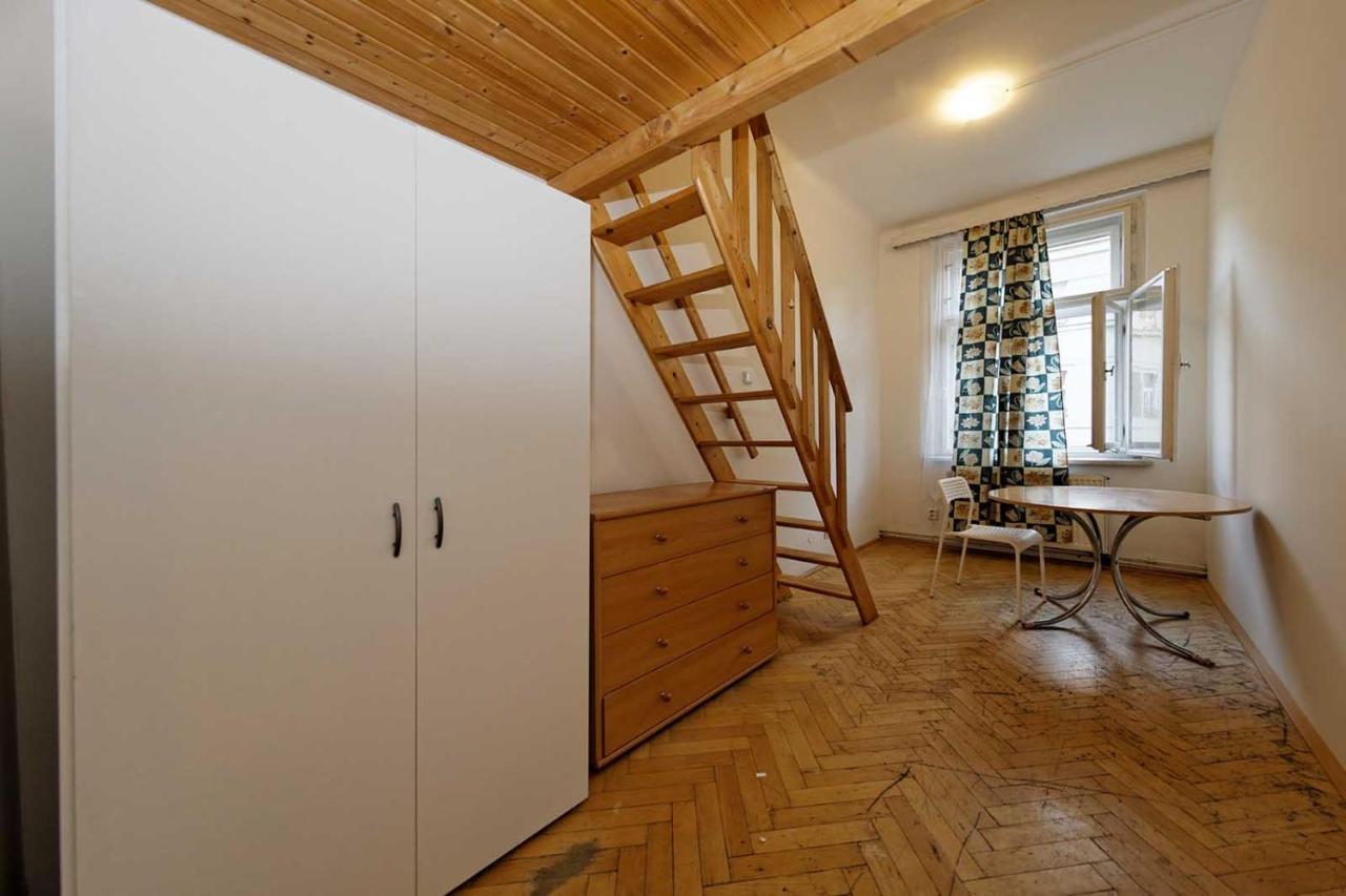 Apartment Lublanska 48 Prague Ngoại thất bức ảnh