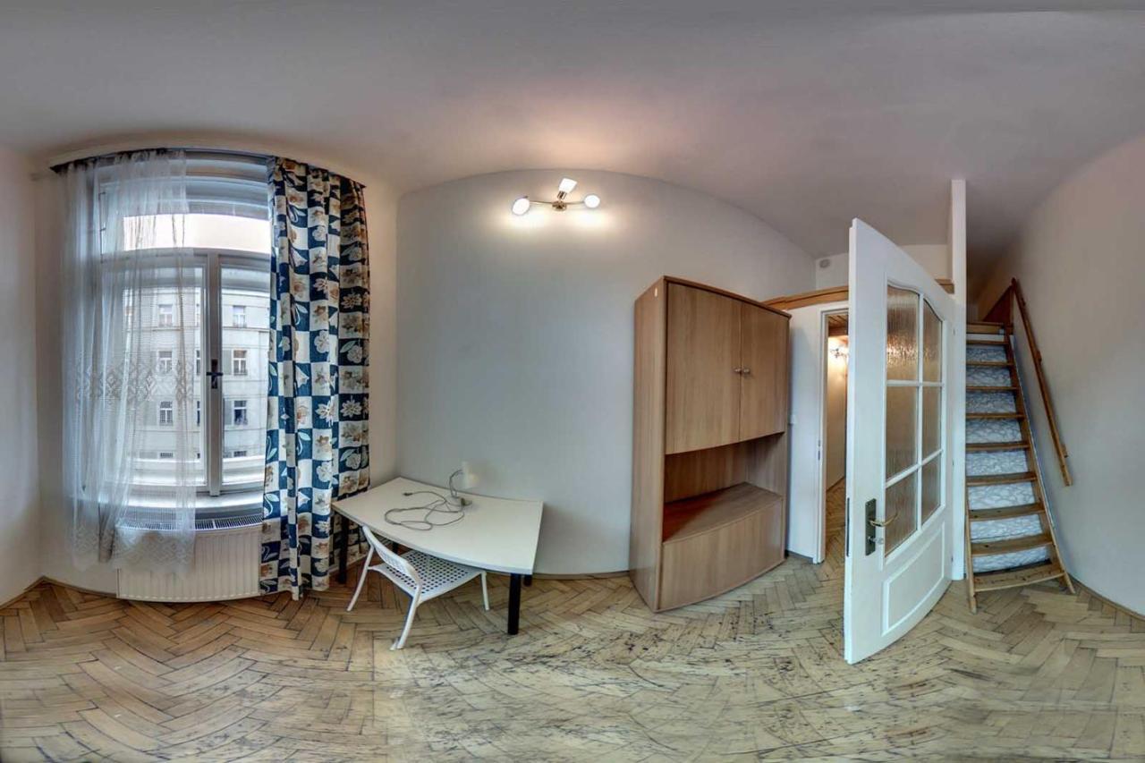Apartment Lublanska 48 Prague Ngoại thất bức ảnh