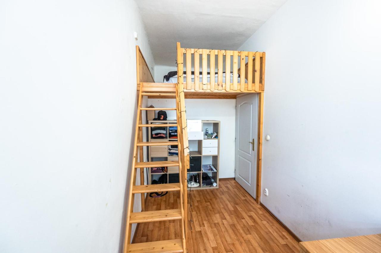Apartment Lublanska 48 Prague Ngoại thất bức ảnh