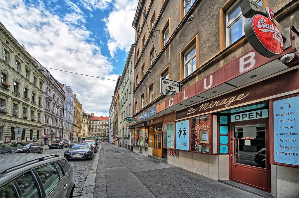 Apartment Lublanska 48 Prague Ngoại thất bức ảnh