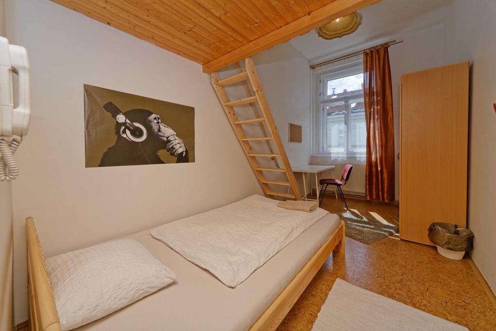 Apartment Lublanska 48 Prague Ngoại thất bức ảnh