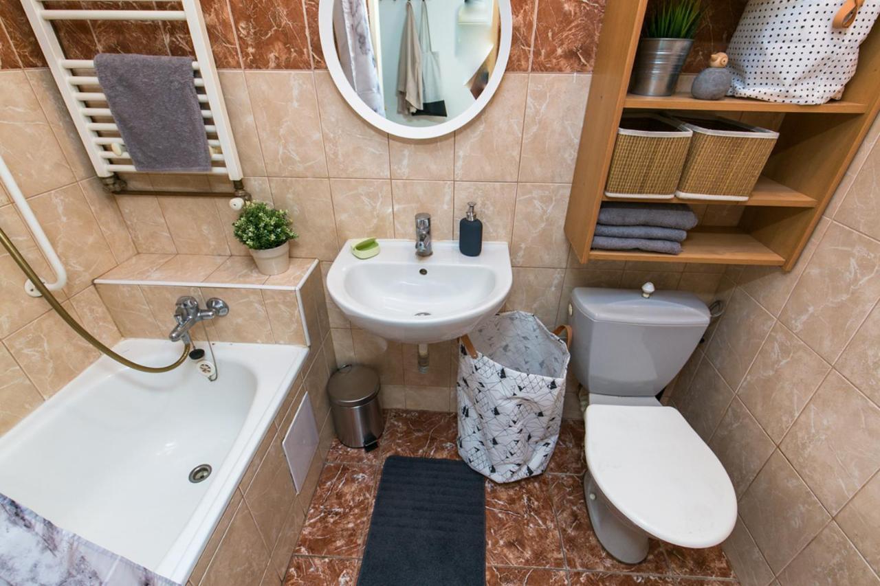 Apartment Lublanska 48 Prague Ngoại thất bức ảnh