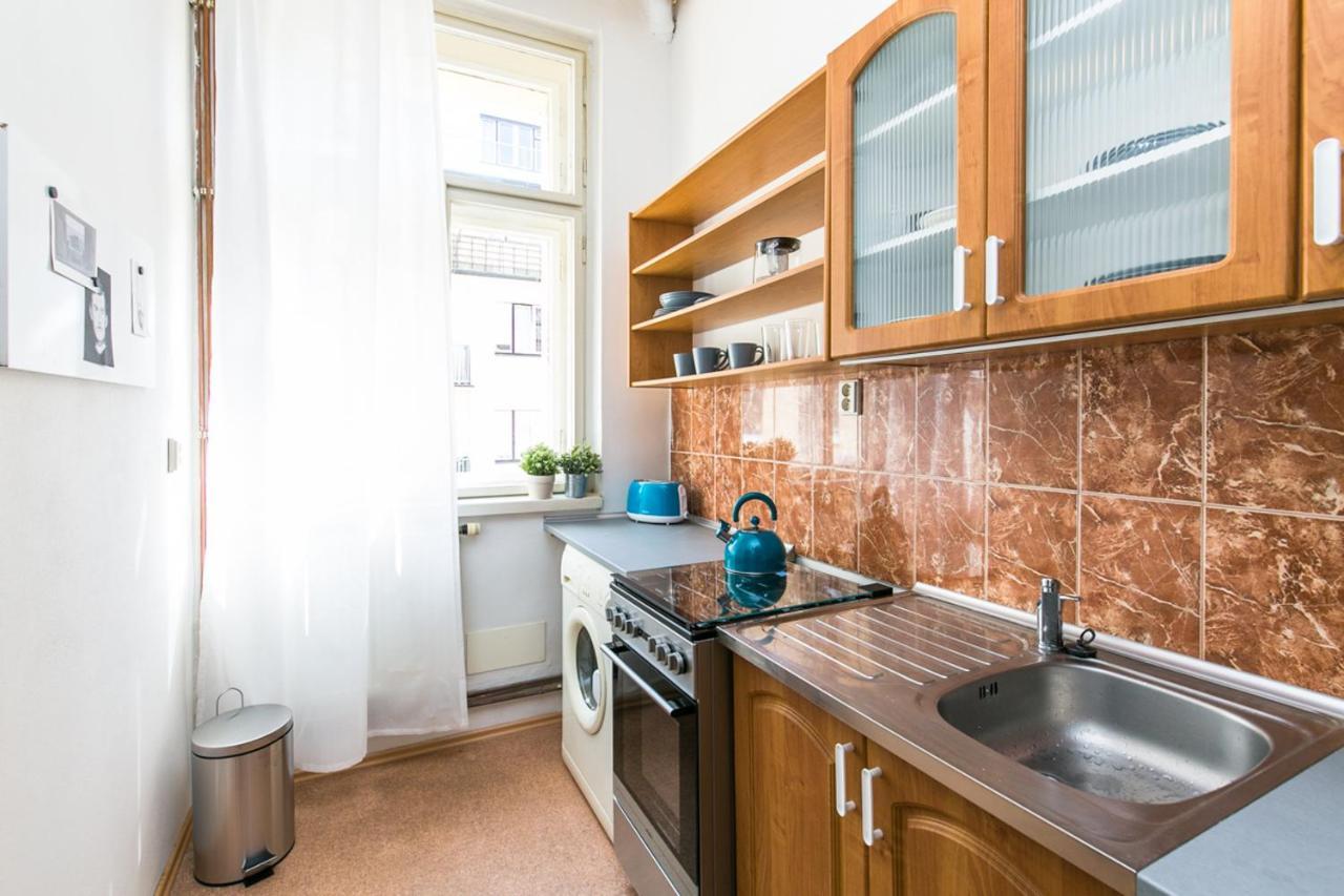 Apartment Lublanska 48 Prague Ngoại thất bức ảnh