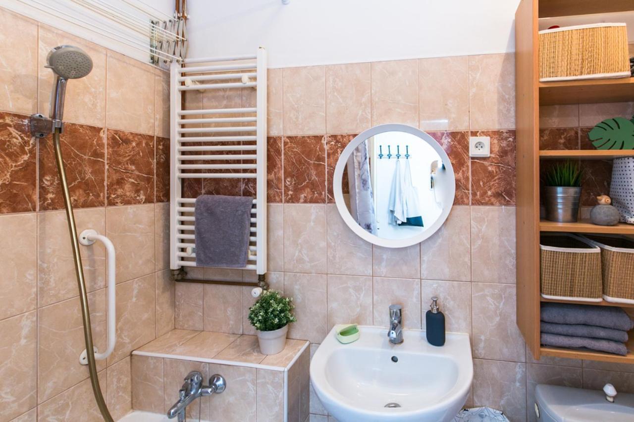 Apartment Lublanska 48 Prague Ngoại thất bức ảnh