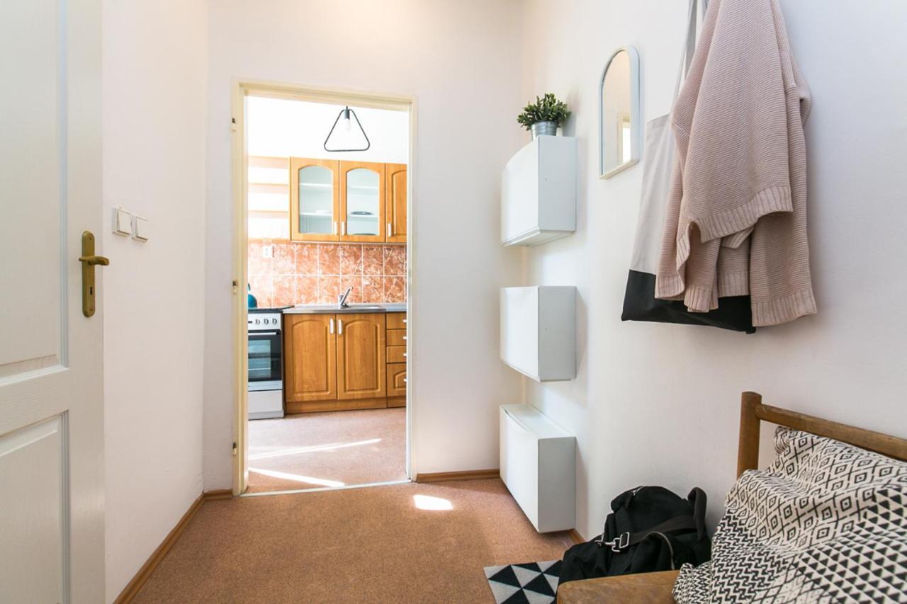 Apartment Lublanska 48 Prague Ngoại thất bức ảnh